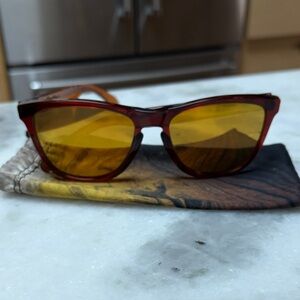Oakley Frogskins